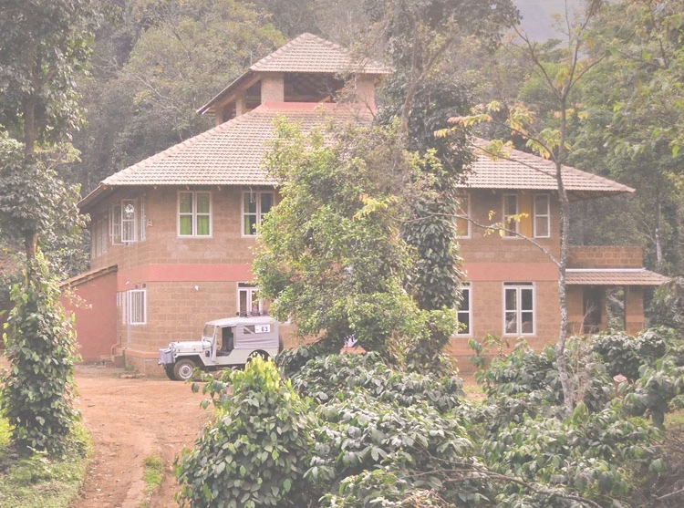 Chingaara Honey Valley's Estate