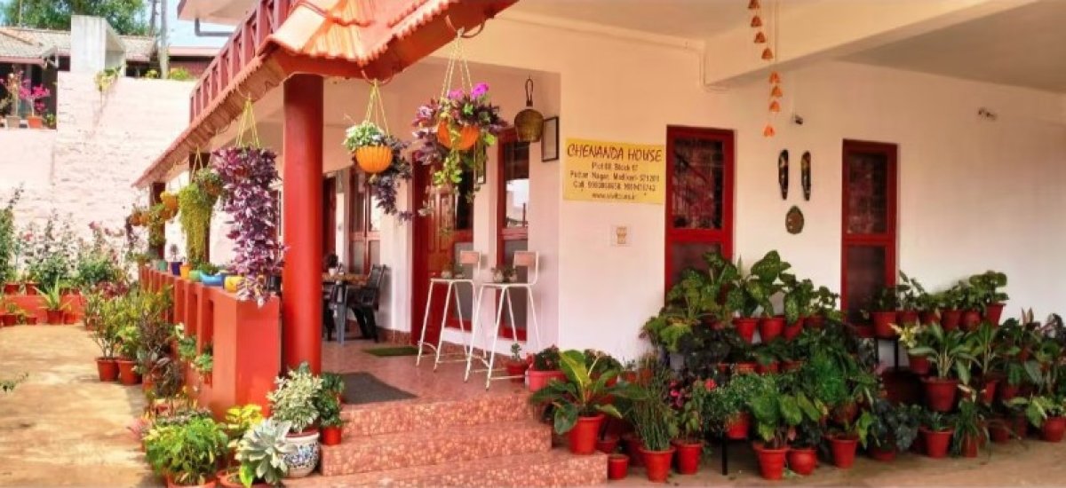 1396_Holidayincoorg_Brick_Lane_2_1.jpg